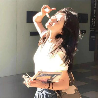 女总裁来视察，你带她工地搬砖